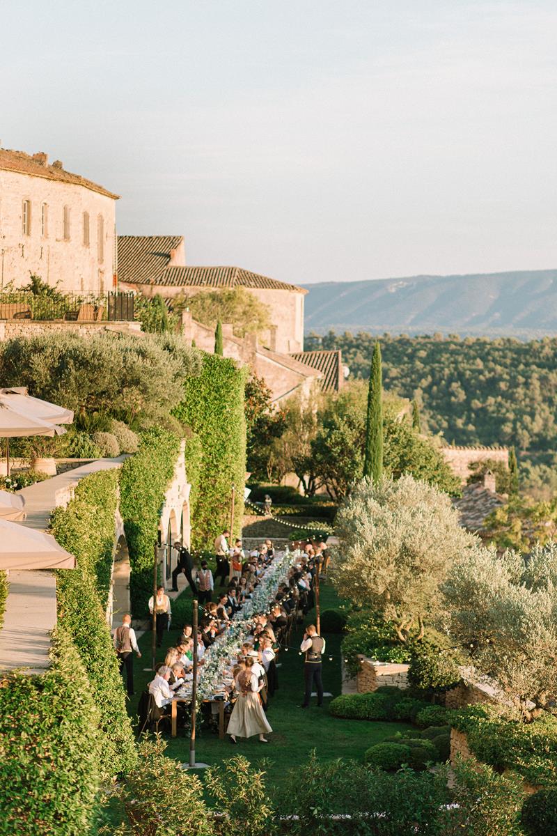 CELEBRATION IN GORDES